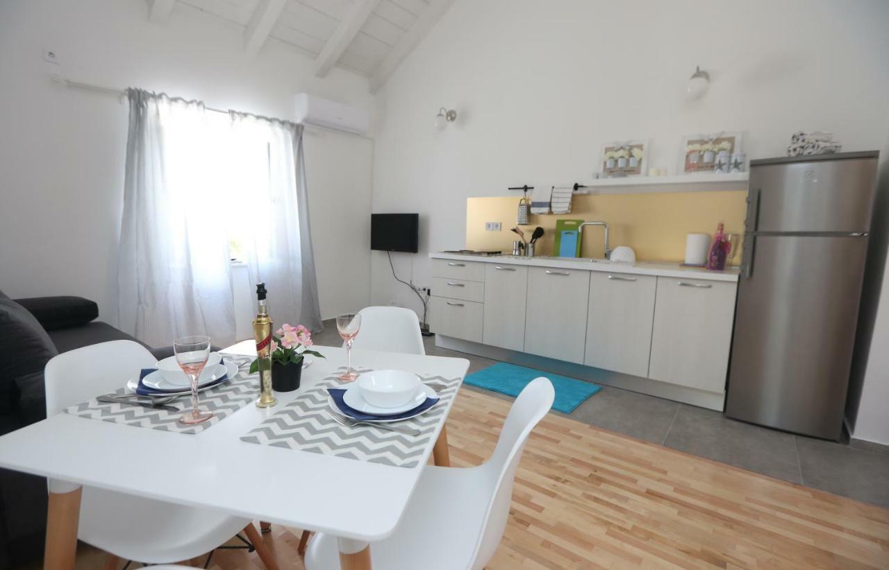 Apartament Kuce Za Odmor Brkic