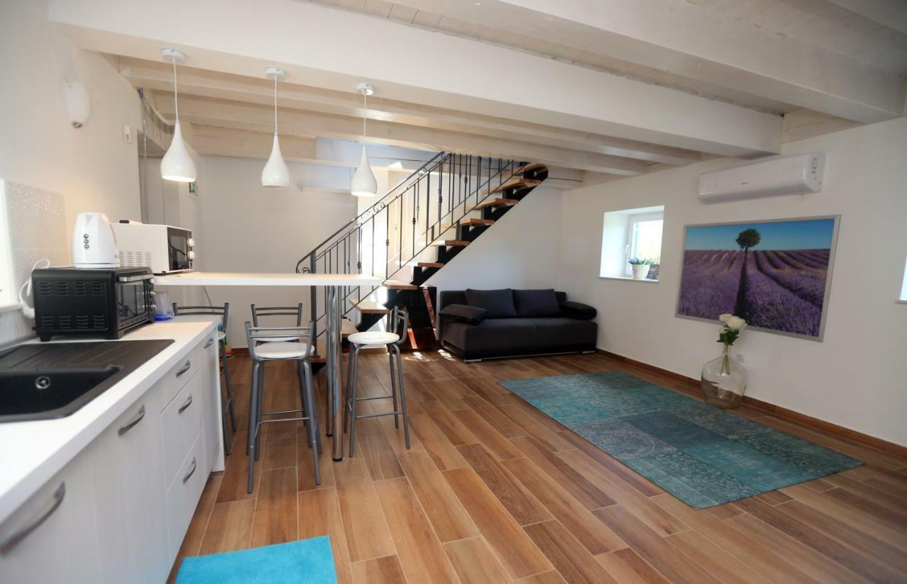Apartament Kuce Za Odmor Brkic *