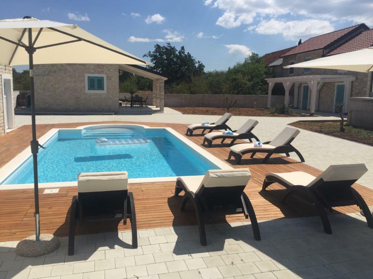 Apartament Kuce Za Odmor Brkic Lozovac