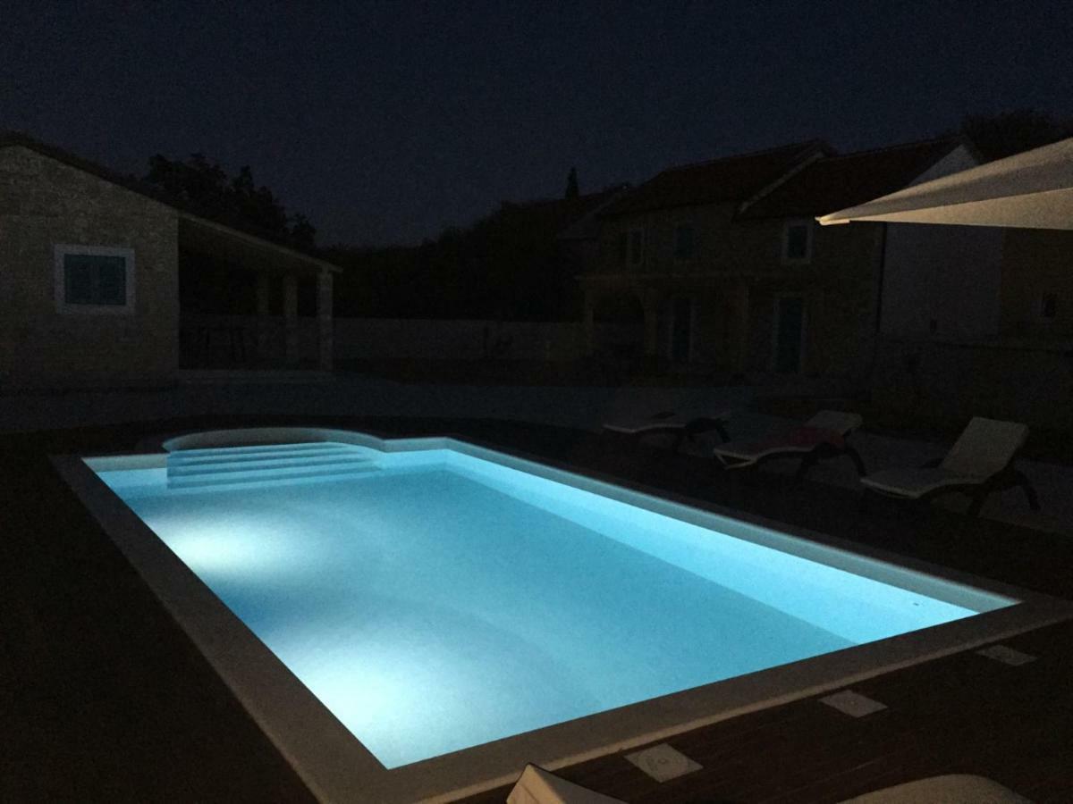 Apartament Kuce Za Odmor Brkic Lozovac